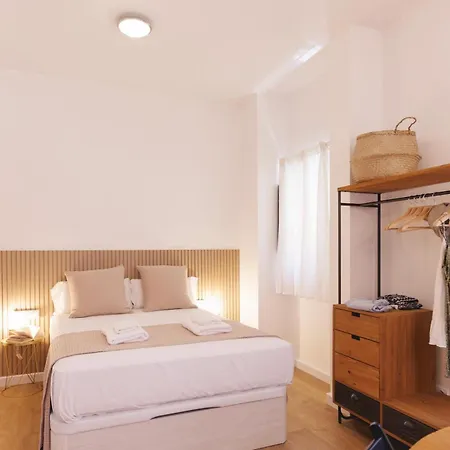 Apartment Bravissimo Portal Barca, Monthly