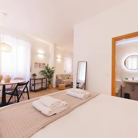 Apartment Bravissimo Portal Barca, Monthly *