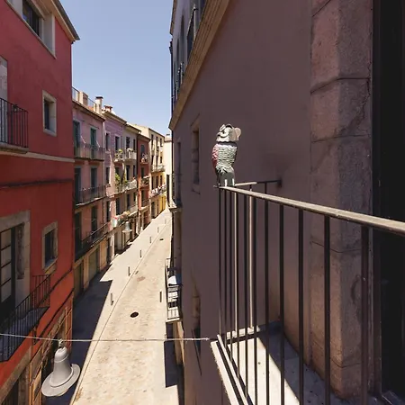 Bravissimo Portal Barca, Monthly * Girona
